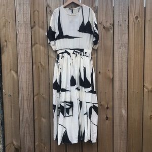 Black Crane Pleated Dress XS